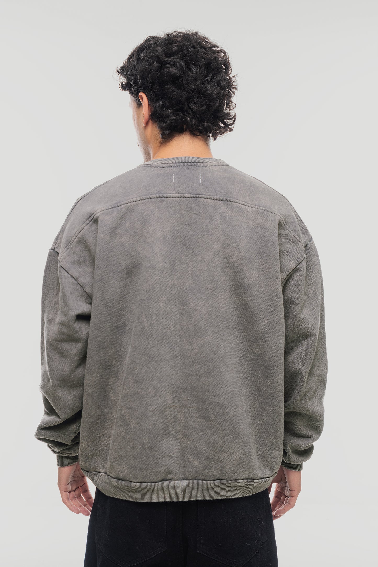 Crewneck Essentials - Gris Vintage