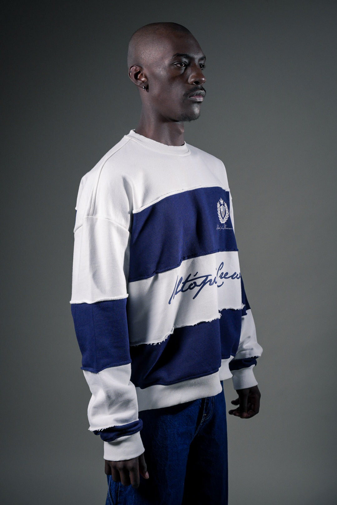 CREWNECK - BLANCO&AZUL BOXYFIT