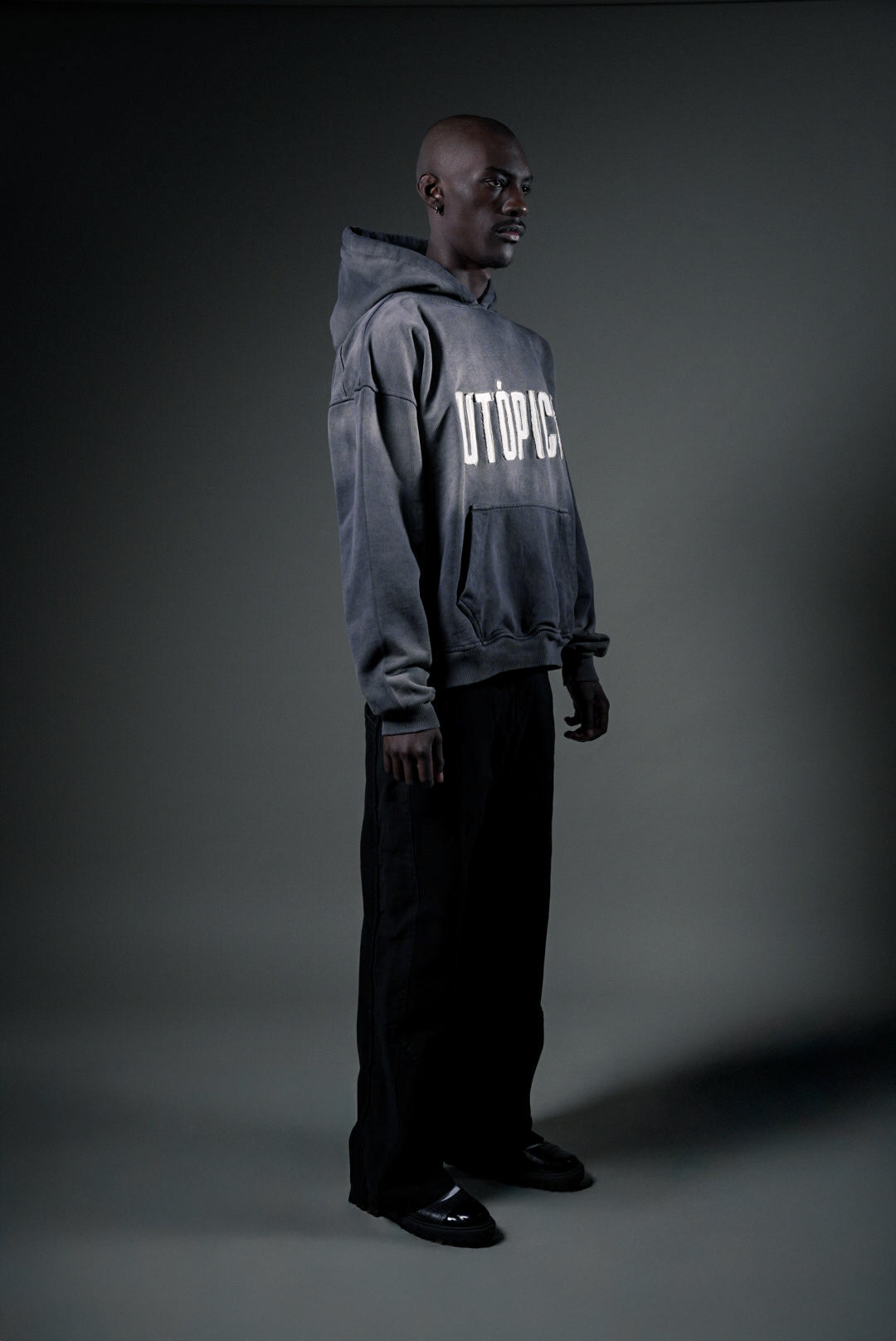 HOODIE VINTAGE GRADIENT - UTOPICO MONOGRAM