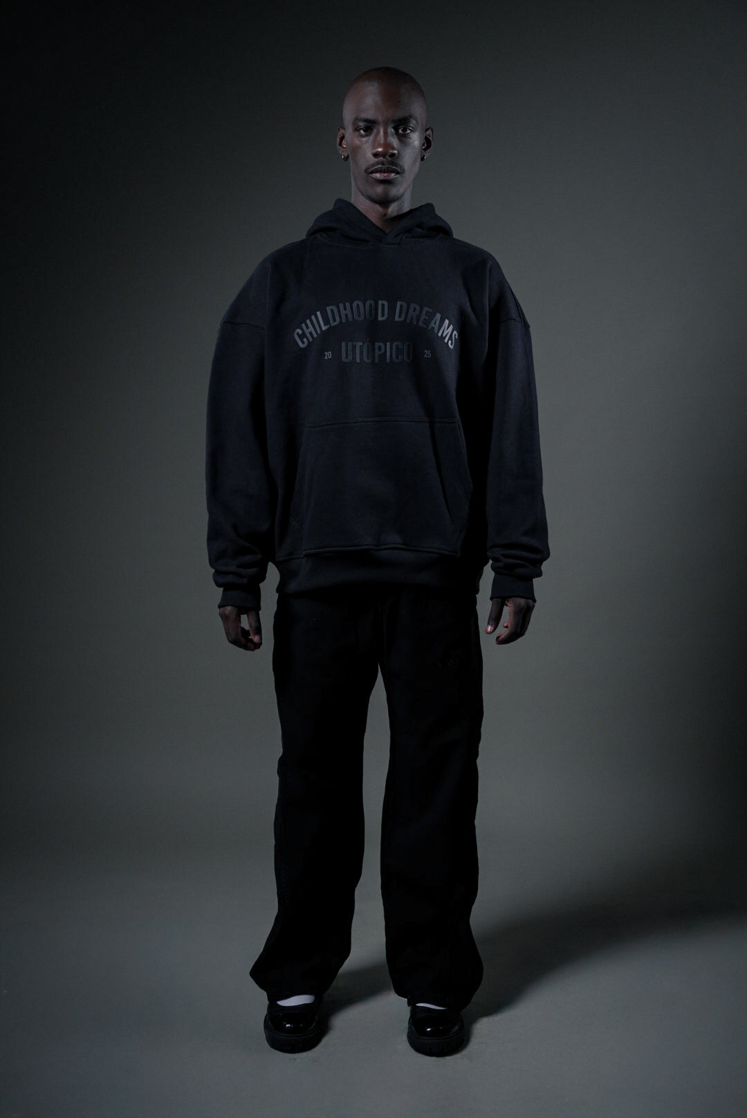HOODIE NEGRO - RING
