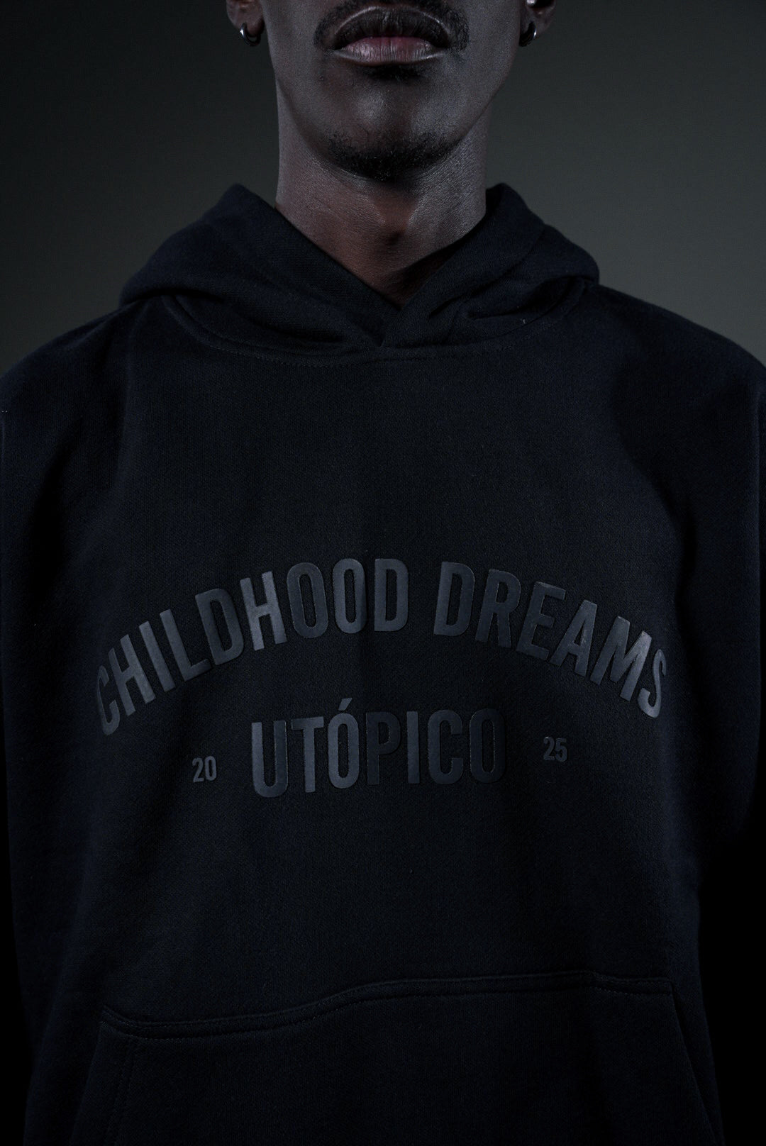 HOODIE NEGRO - RING
