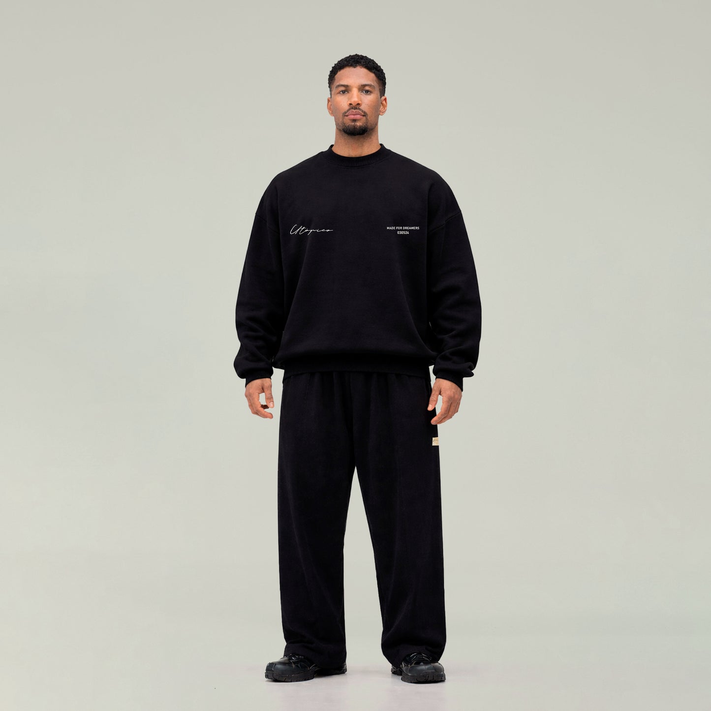 Crewneck Negro - Ornamental