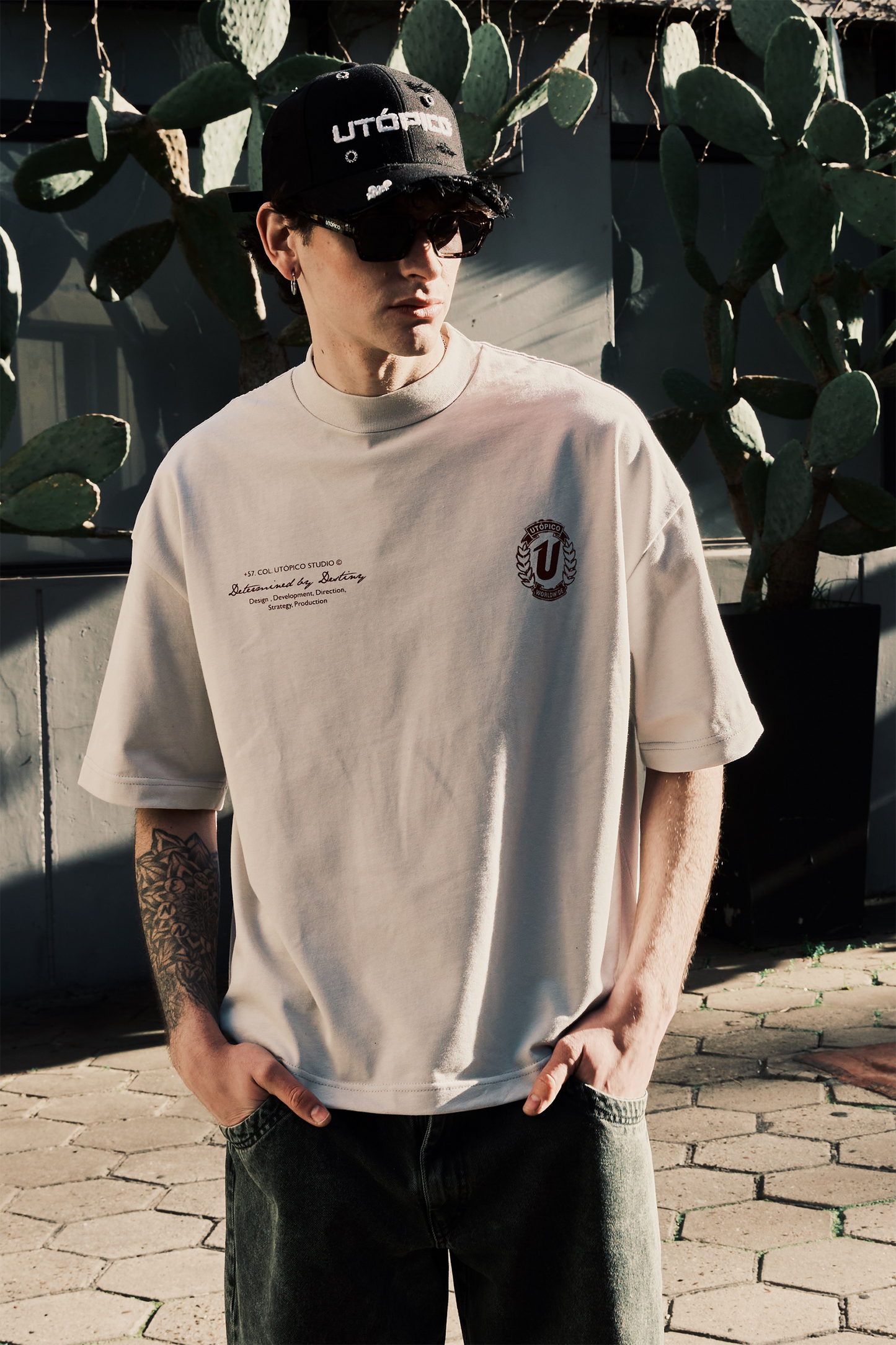 Camiseta Worldwide Status