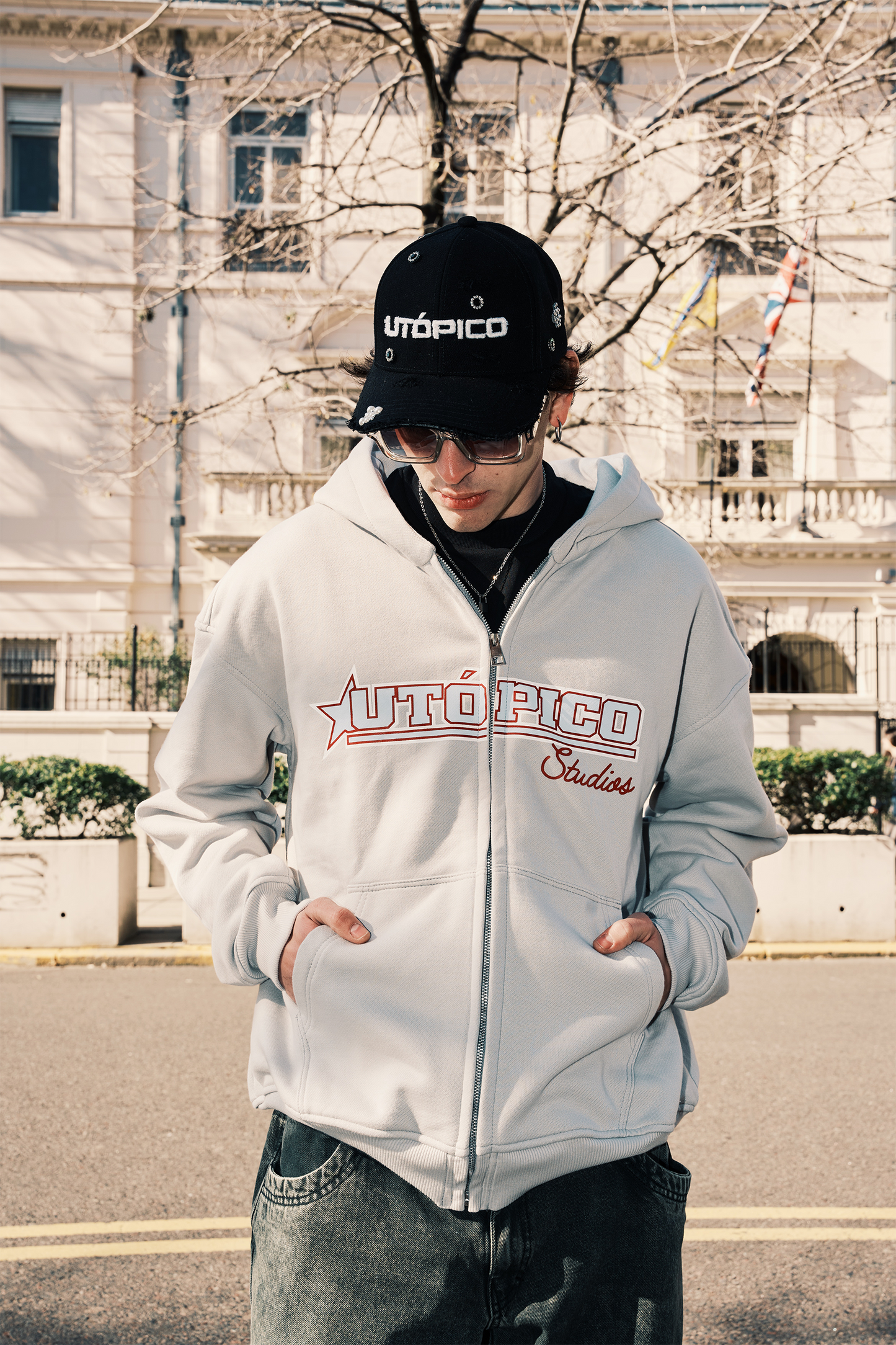 Zip Hoodie The Headliner