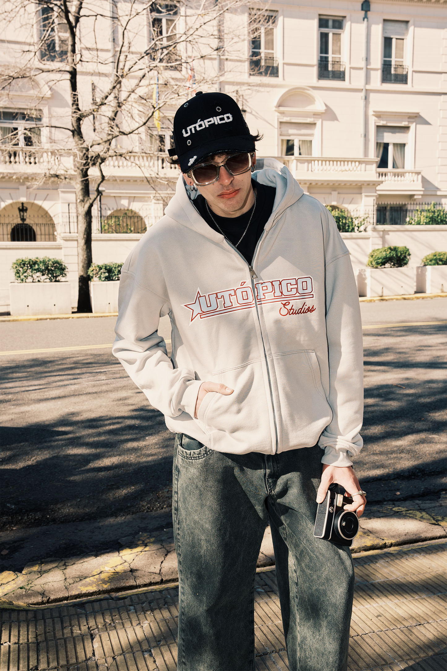 Zip Hoodie The Headliner
