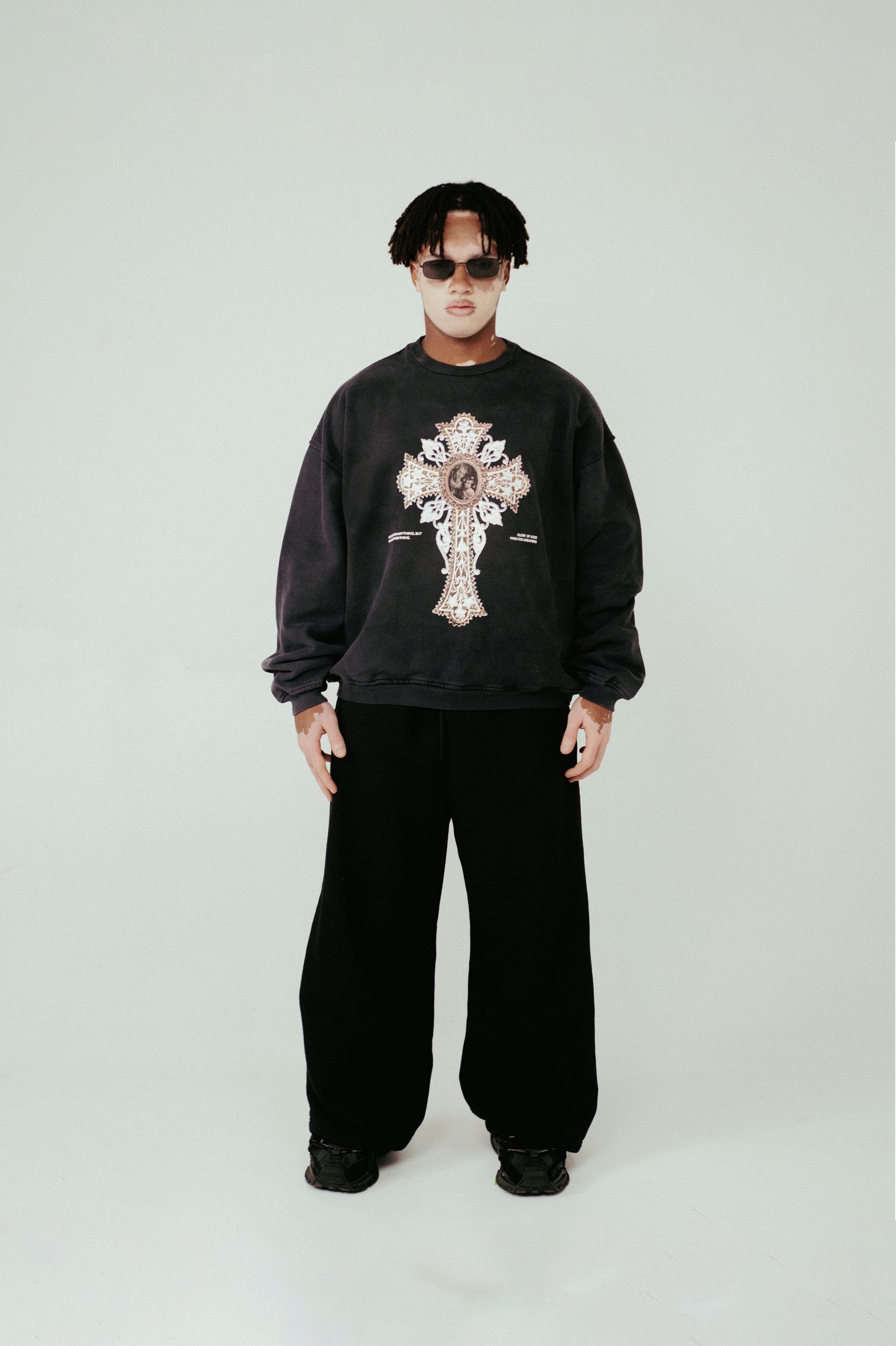 CREWNECK GRADIENT - ICON