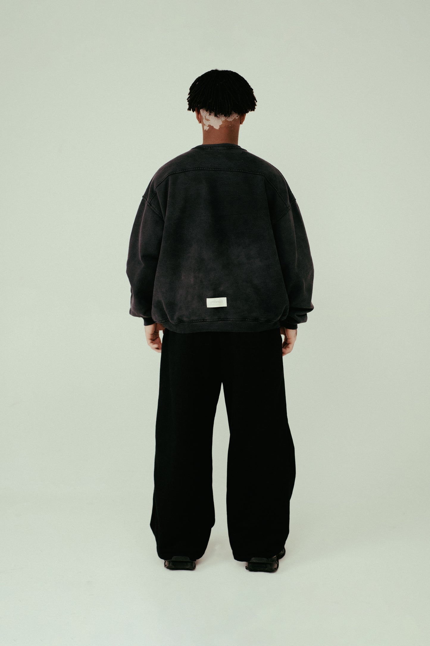 CREWNECK GRADIENT - ICON