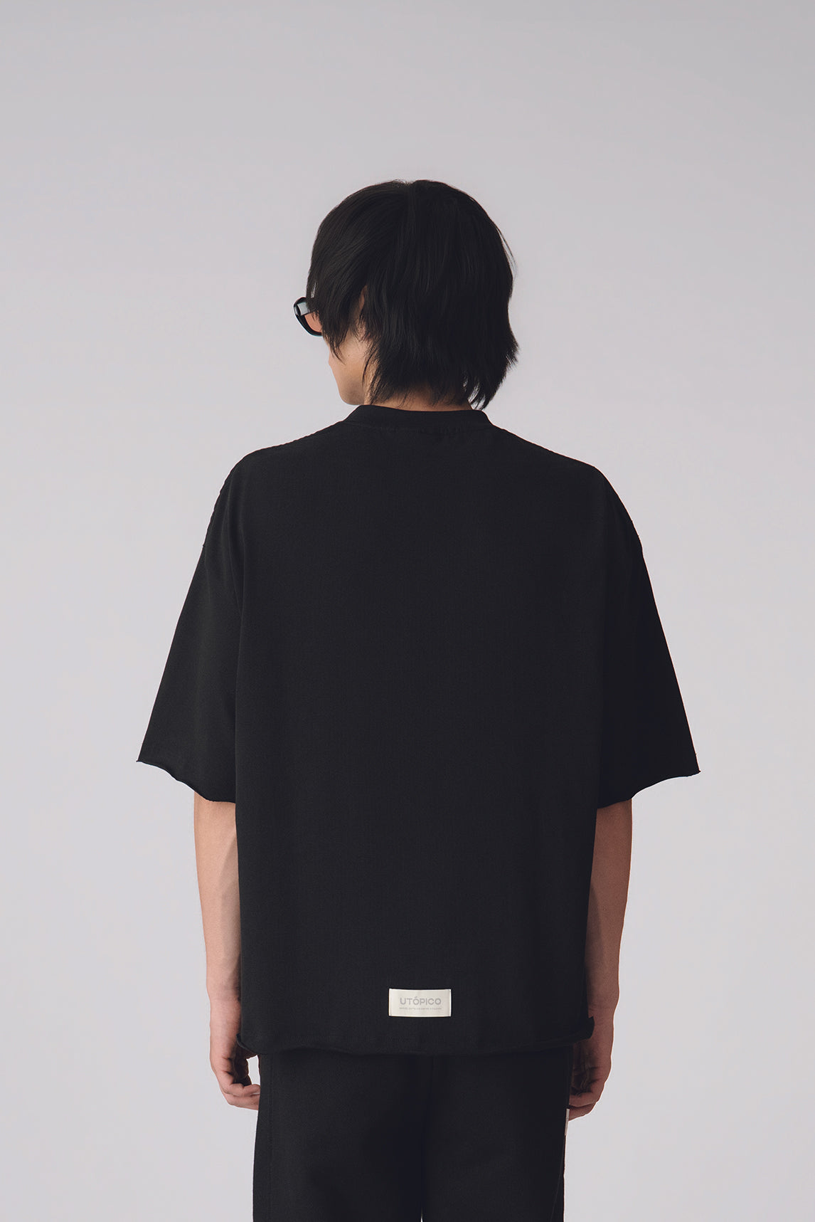 CAMISETA NEGRA - RELAXED FIT