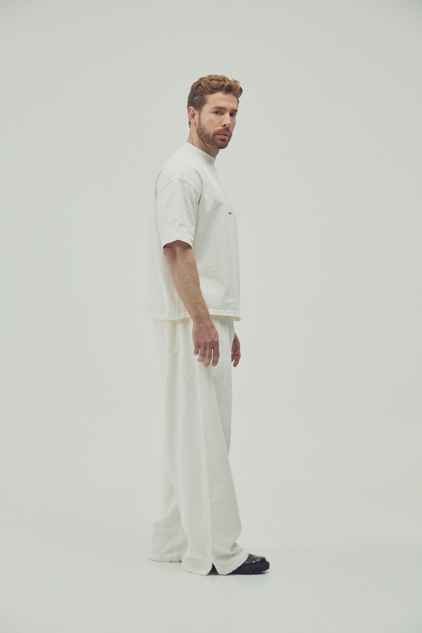 CAMISETA BOXY FIT - MARFIL