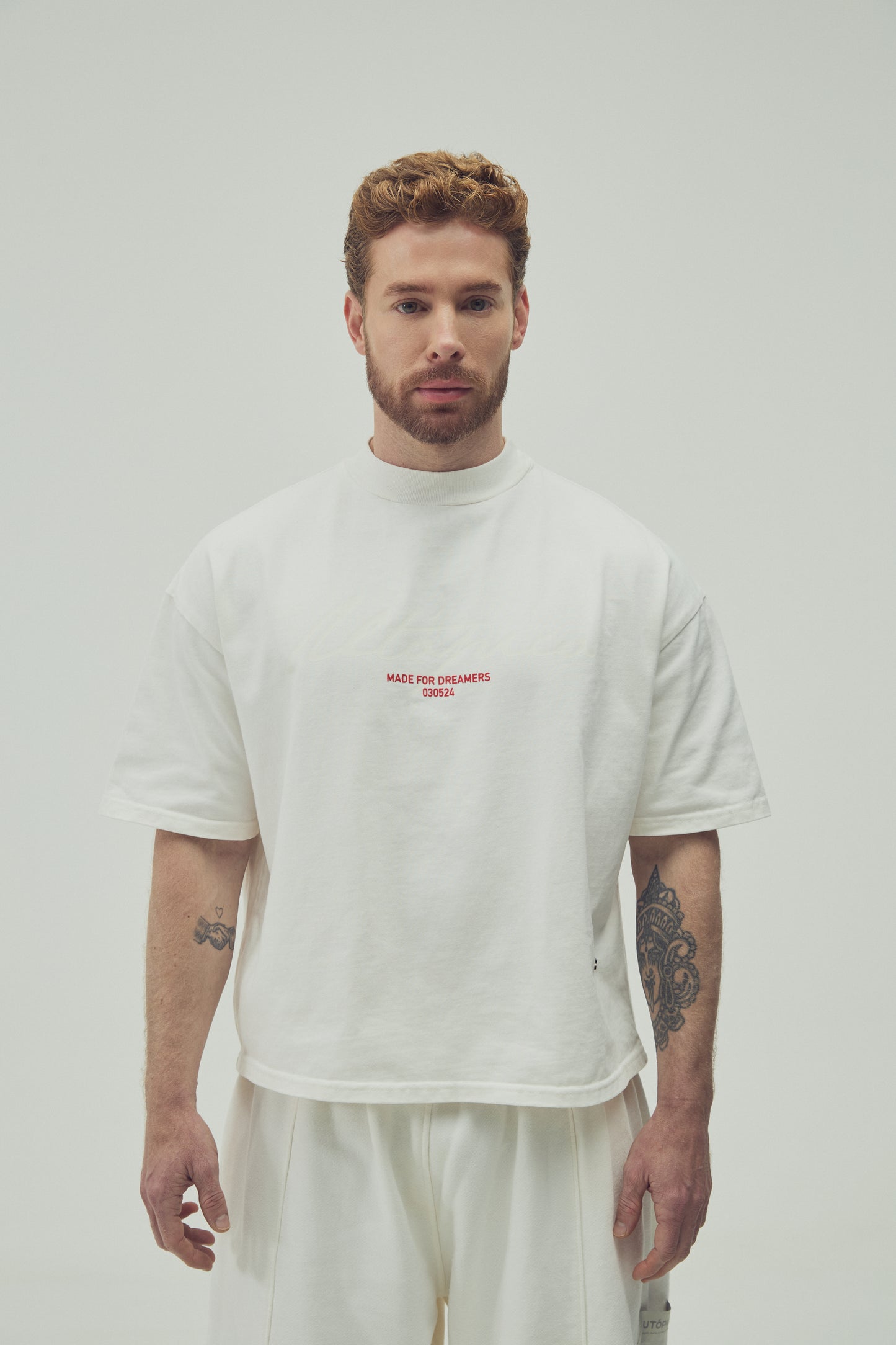 CAMISETA BOXY FIT - MARFIL