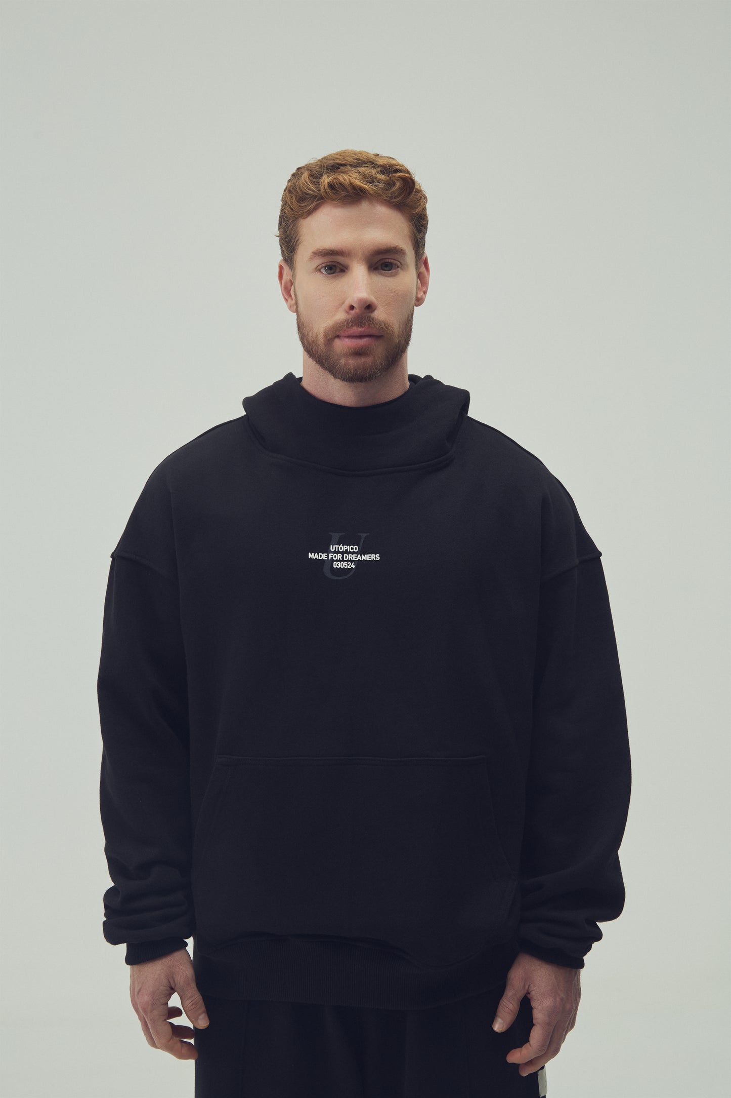HOODIE NEGRO BASICS