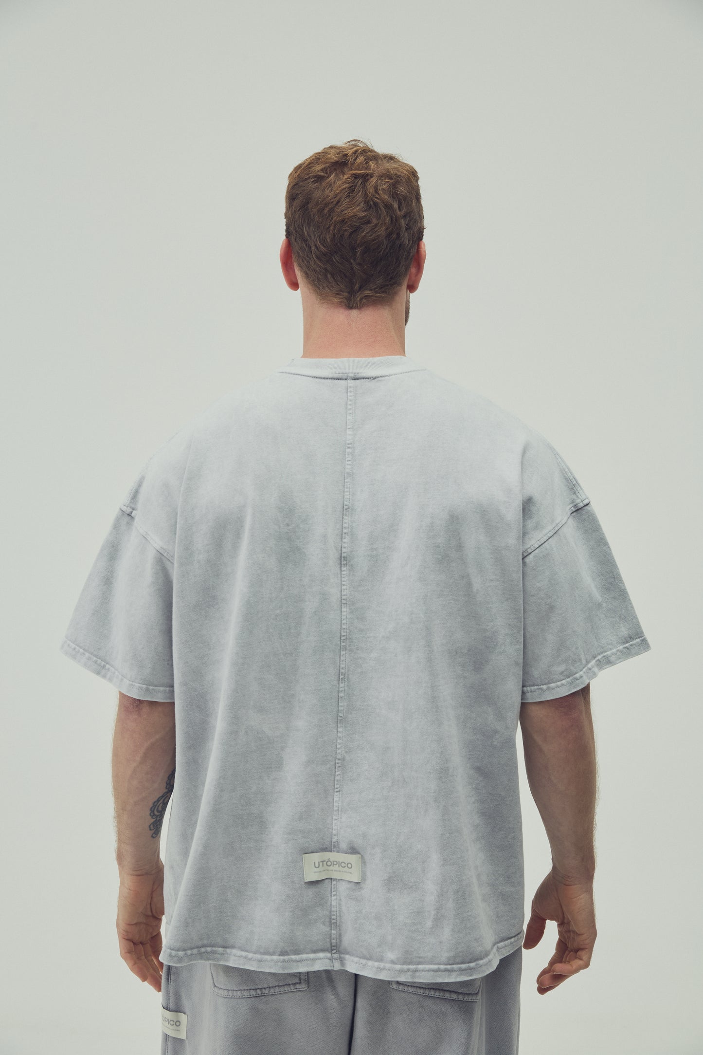 CAMISETA OVERSIZED -  GRIS