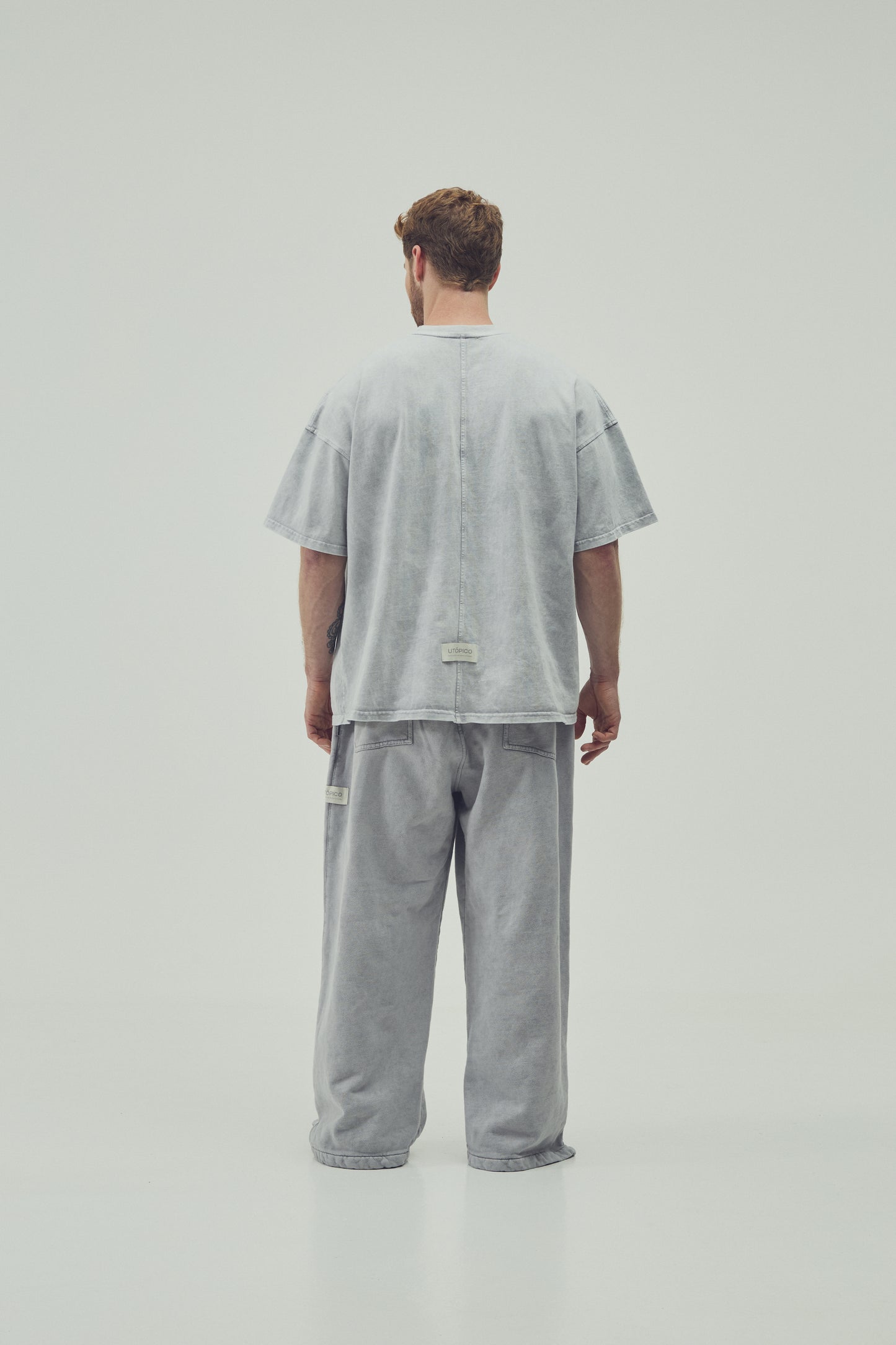 CAMISETA OVERSIZED -  GRIS