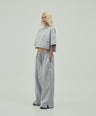 CAMISETA  CROPPED - GRIS