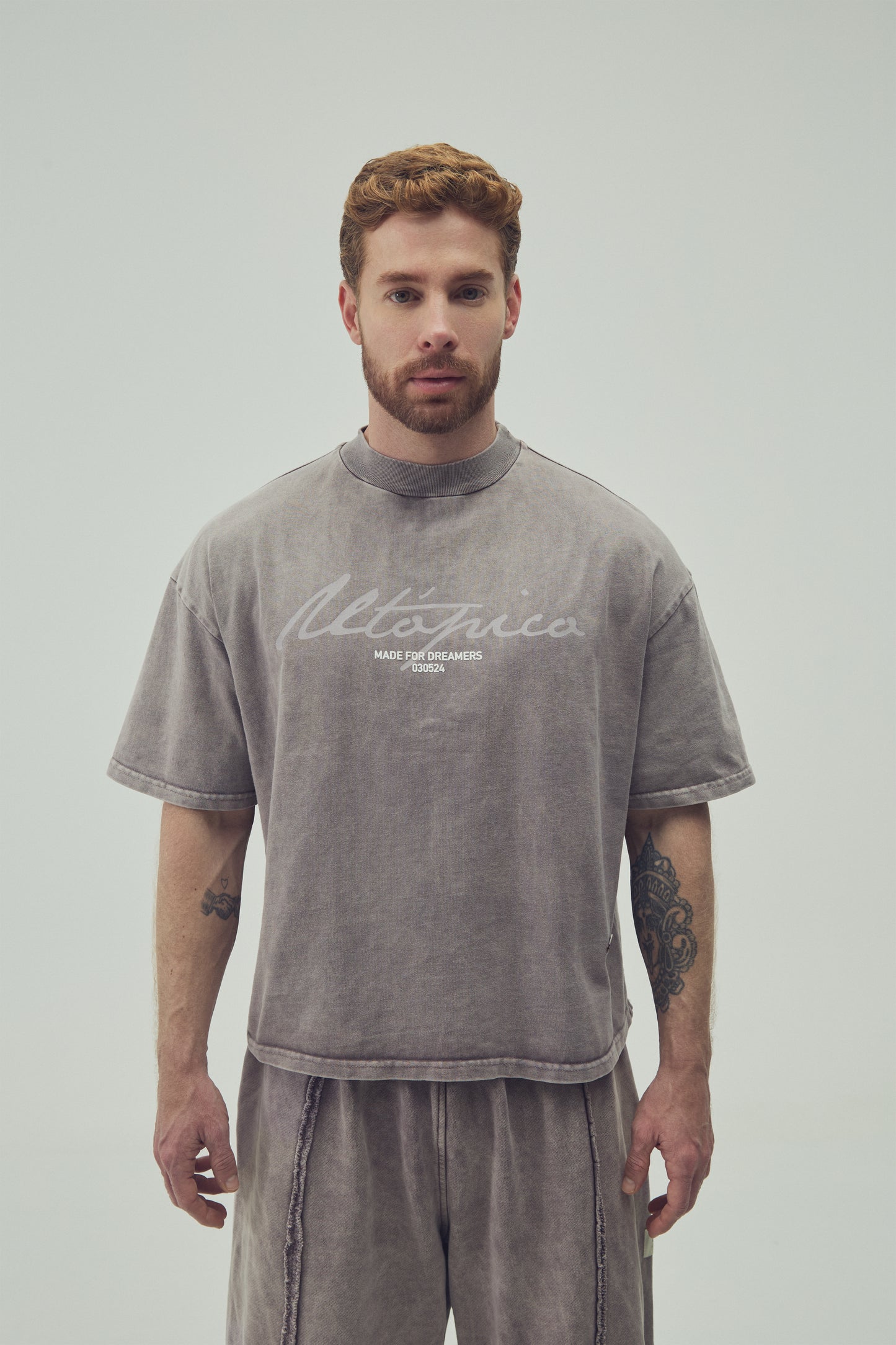 CAMISETA BOXY FIT - MOCA