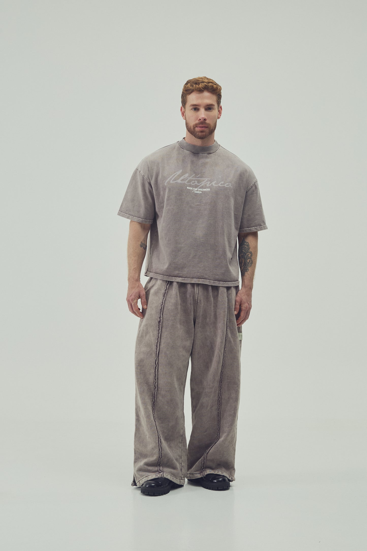 CAMISETA BOXY FIT - MOCA