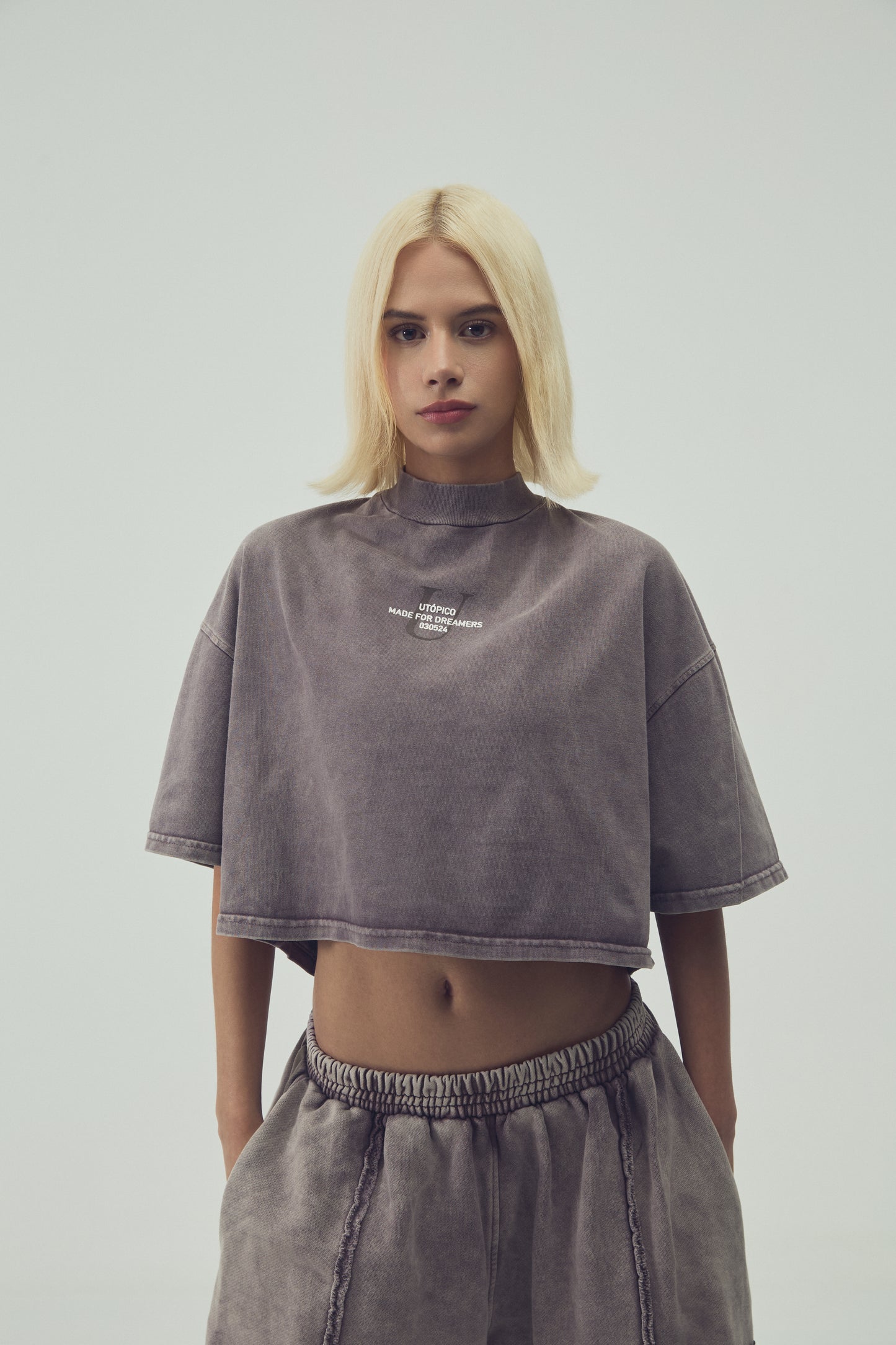 CAMISETA  CROPPED - MOCA